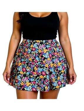 Women's Woven Floral Tropical  Wrap mini skirt size XS Feminine Wild Fable